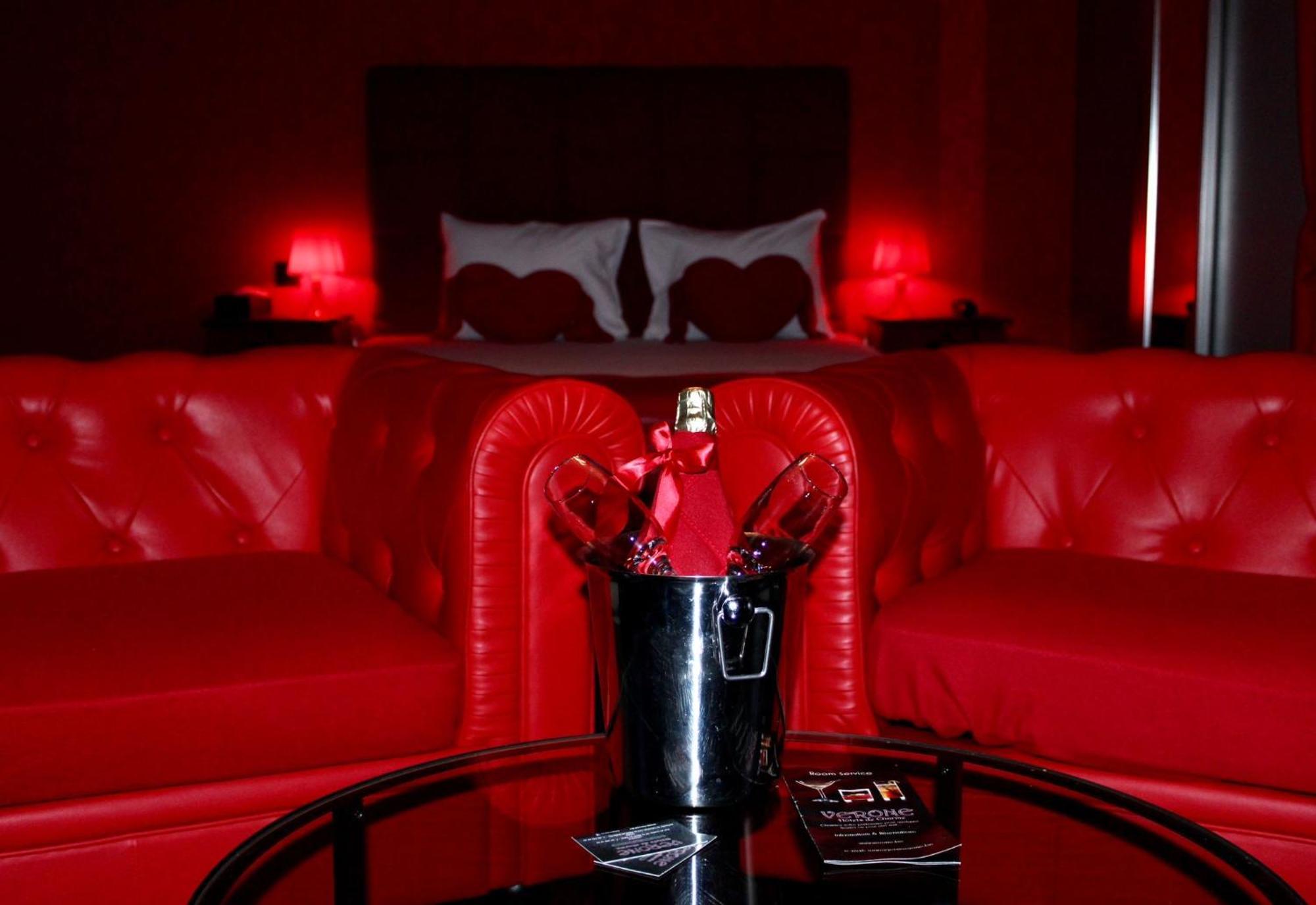 V E R O N E - Rooms&suites - - Rocourt 3*