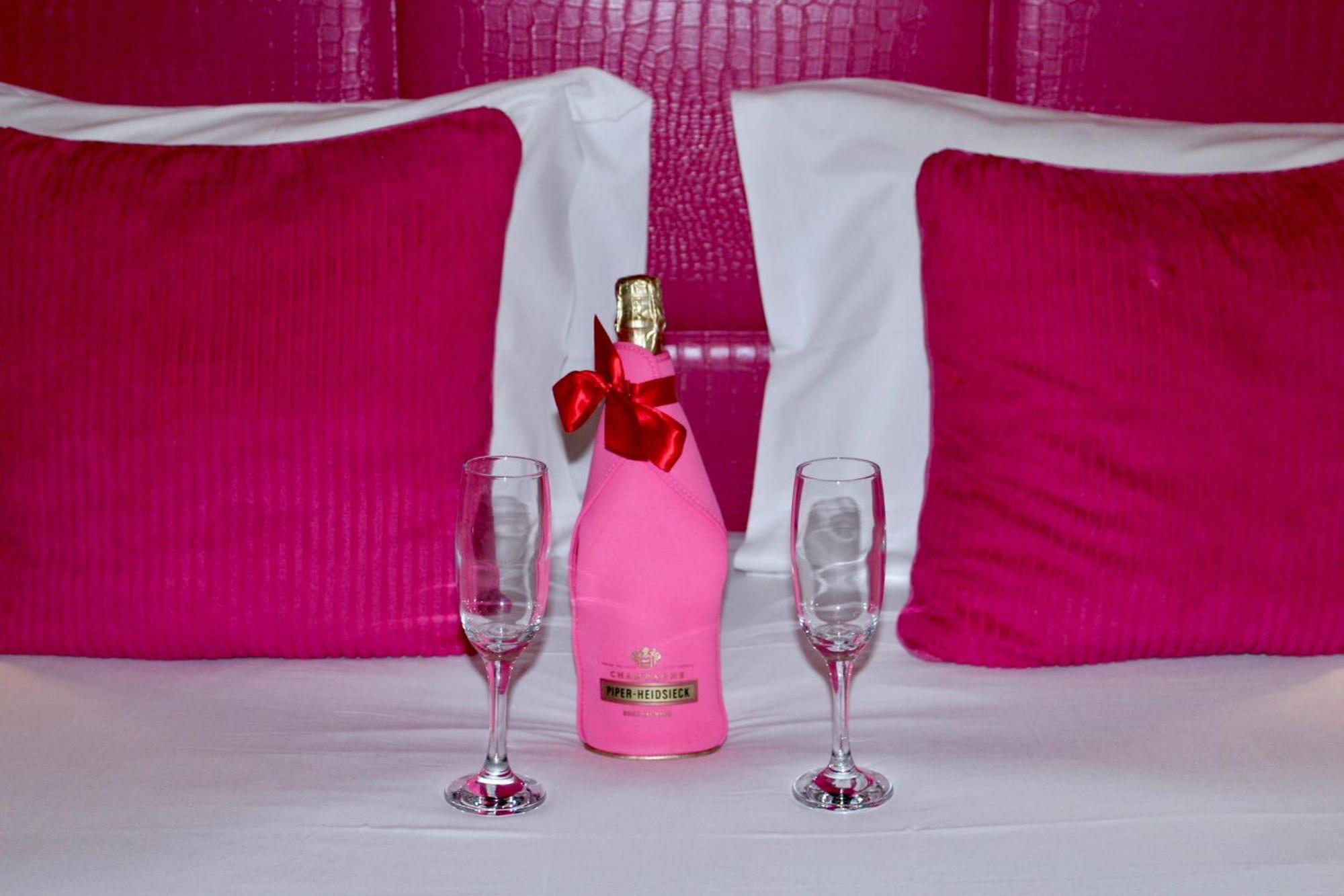 V E R O N E - Rooms&suites - - Rocourt 3* Liège